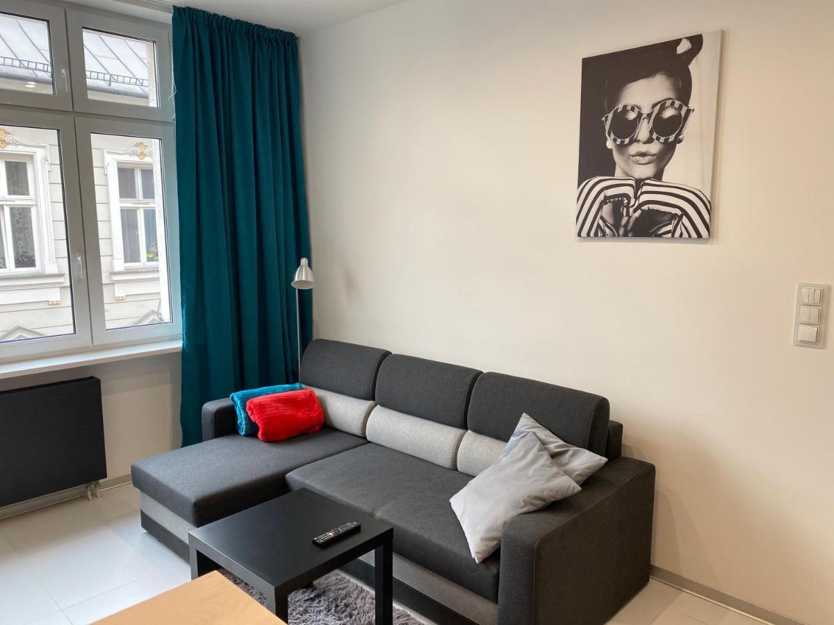 Apartamenty Planeta Bielsko-Biala Exterior photo